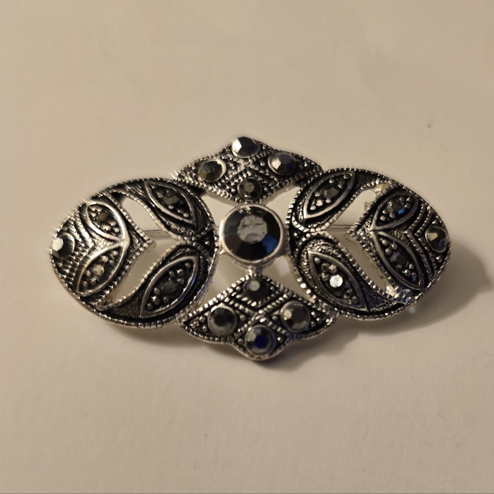 Vintage Silvertone Art Deco Style MARCASITE Brooch Pin